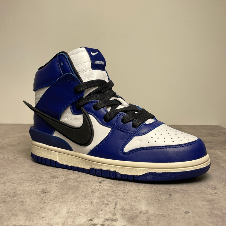 کتونی نایک ساق دار زنانه آمبوش مدل Dunk High Ambush Deep Royal آبی سفید مشکی
