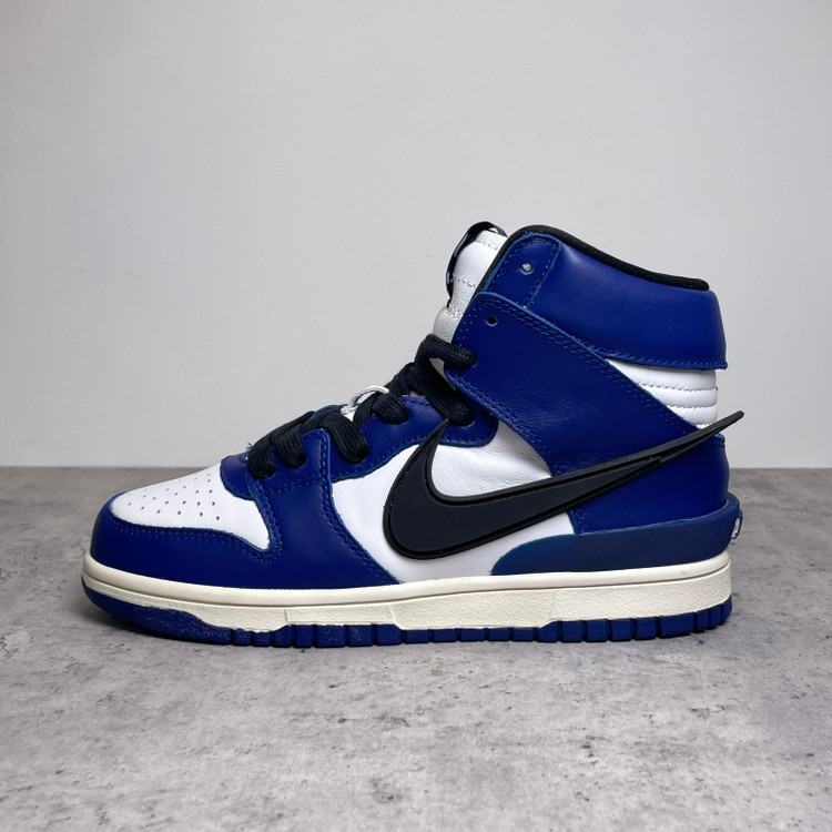کتونی نایک ساق دار زنانه آمبوش مدل Dunk High Ambush Deep Royal آبی سفید مشکی
